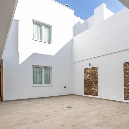 Szálloda Oasis Centro Conil de la Frontera